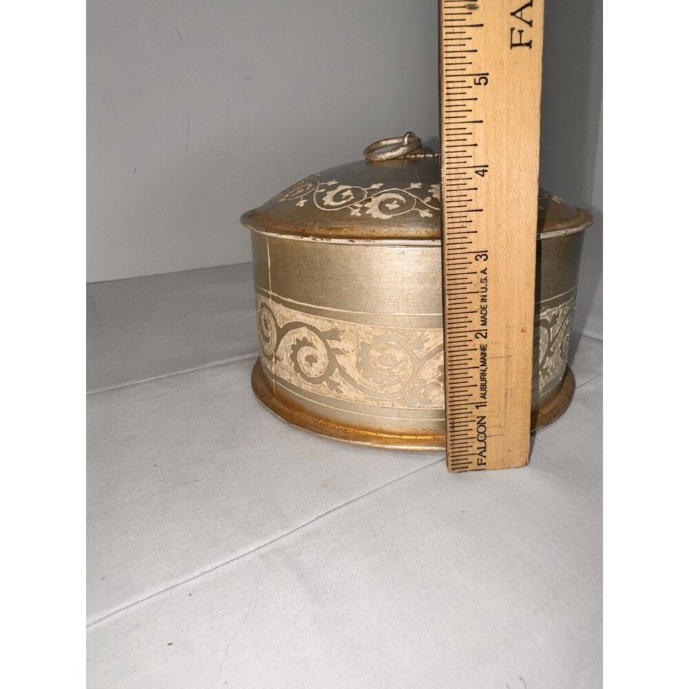Vintage Gold & Silver Tin Round Storage Box With Lid Decorative Floral Scroll De - Picture 9 of 10